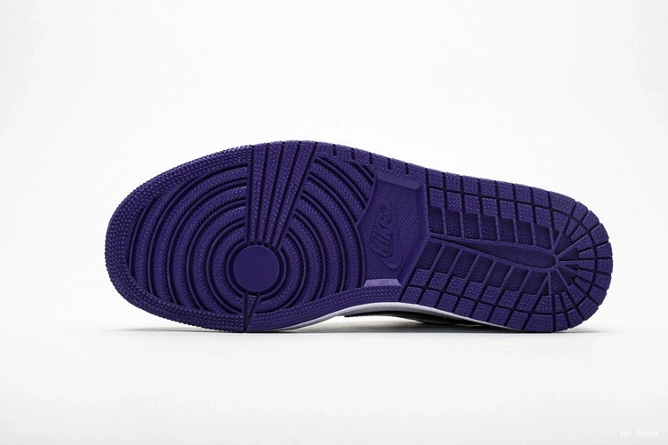 Low Jordan  1 553558-125 Purple  Court 1130
